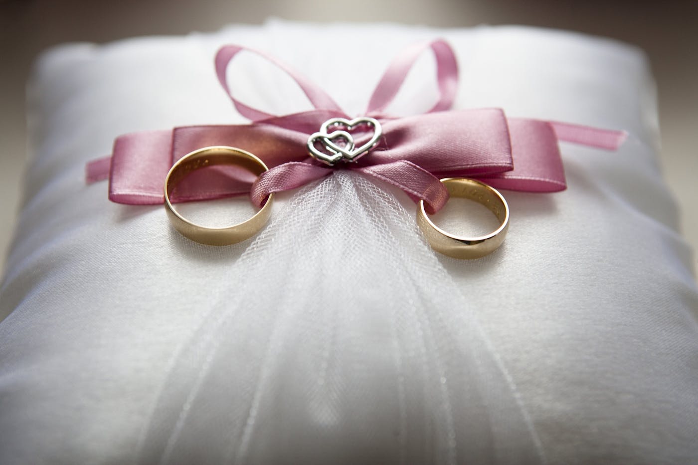 Top 5 Reasons People Get Married
