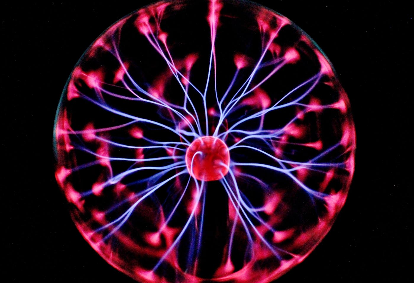 Robots, Reflexes and Smart Stuff: The 5 AI Agent Personalities